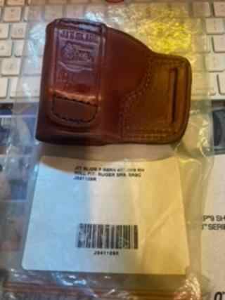 Don Hume Holster , Ruger SR9 , SR9C , New , $15.00