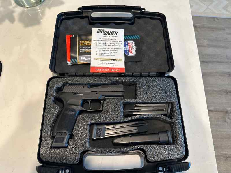 9mm Sig Sauer P320 Carry Tacops