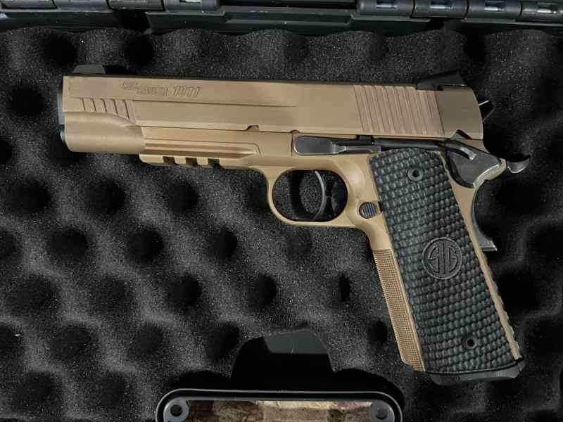 Sig Sauer 1911 Emperor Scorpion Full-Size