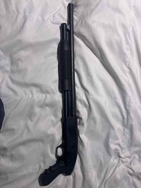 Mossberg 12 gauge pistol grip