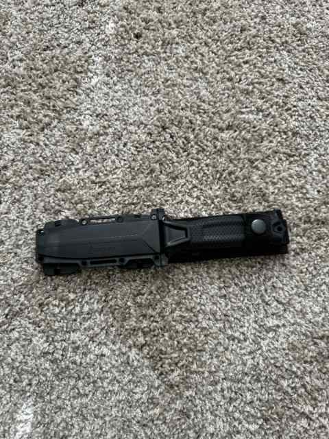 Gerber Strongarm Fixed Blade