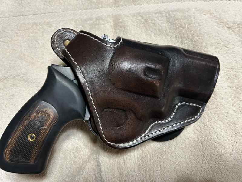 GP100Holster.jpg