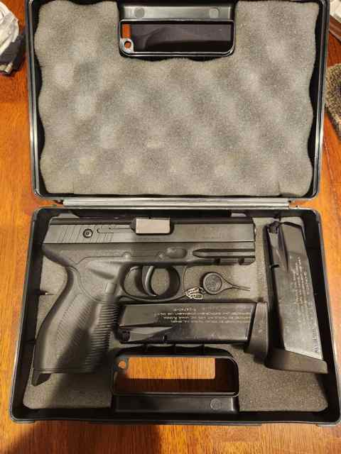 Taurus PT 24/7 40 S&amp;W