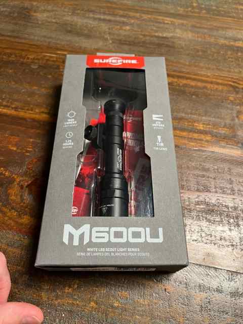 Surefire M600U Tactical Weapons Flashlight