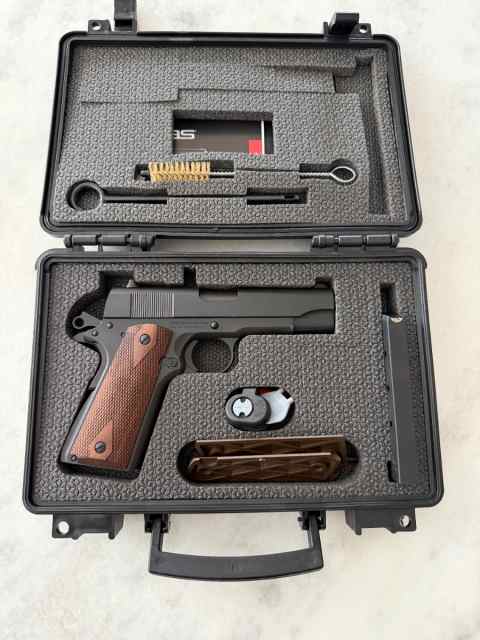 Tisas 1911 Tank Commander - only 2 months old