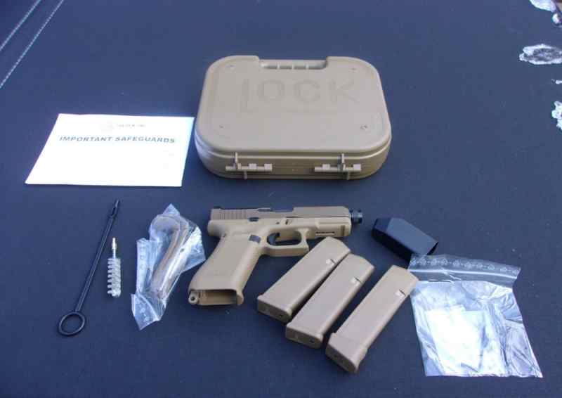 Glock 19X FDE 9mm Optics 4.5&quot; Threaded Barrel