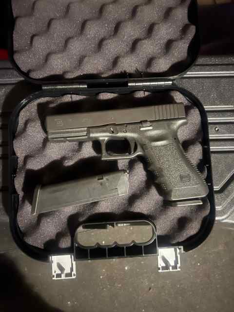 Glock 17