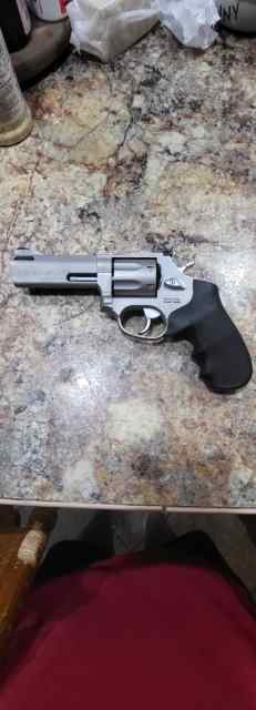 Taurus Tracker 357 mag 