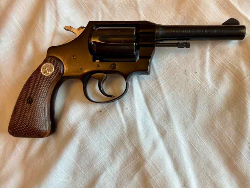 Colt Cobra, 4", Cal. 32 M.P.
