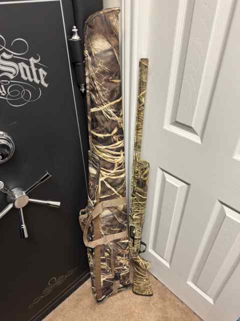 Browning Maxus 12 Gauge Duck Gun w/ Briley Chokes