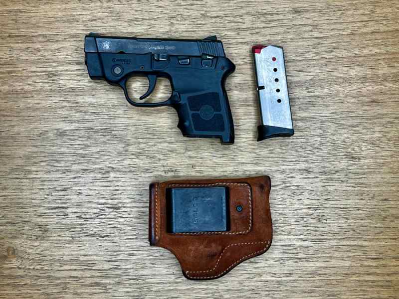 Smith &amp; Wesson Bodyguard .380 + ammo 