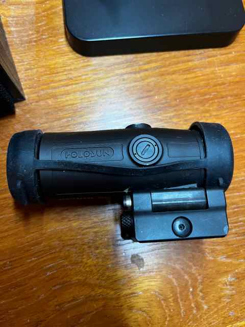 Holosun HM3X Magnifier