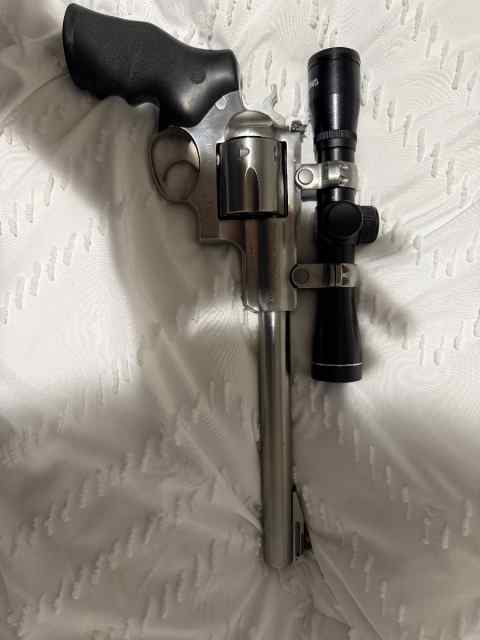 Ruger 44 mag 9-1/2 barrel scope $750 