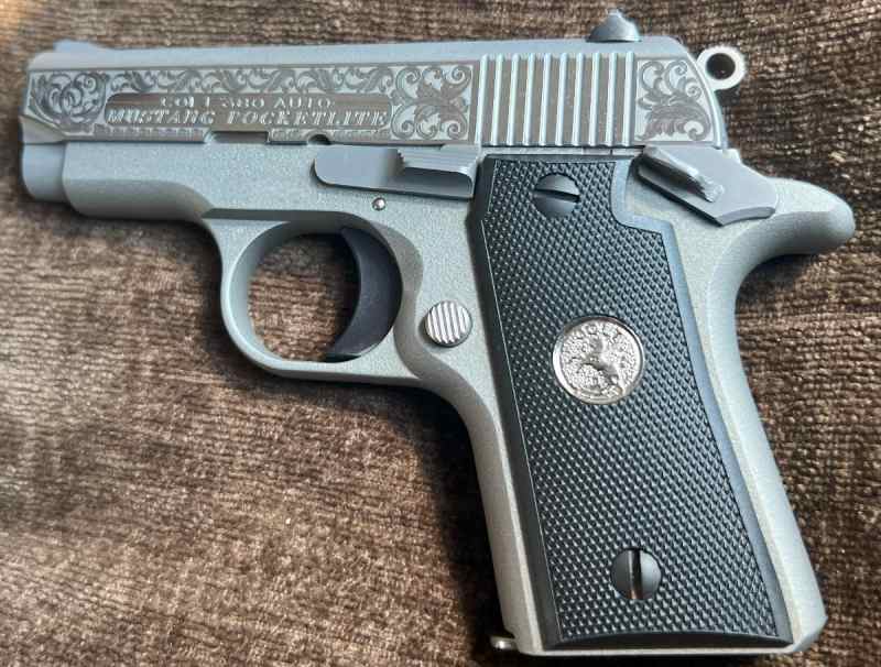 Colt Mustang Pocketlite SS Engraved