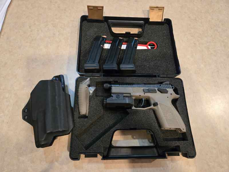 Want To Trade CZ P-07 Urban Gray